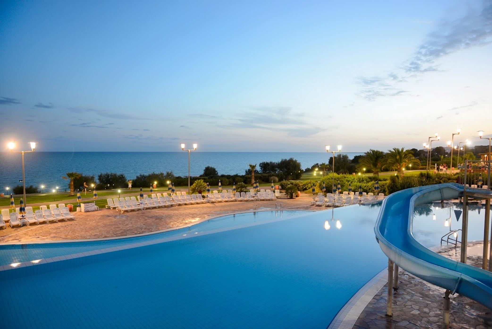 Serenusa Resort リカータ エクステリア 写真