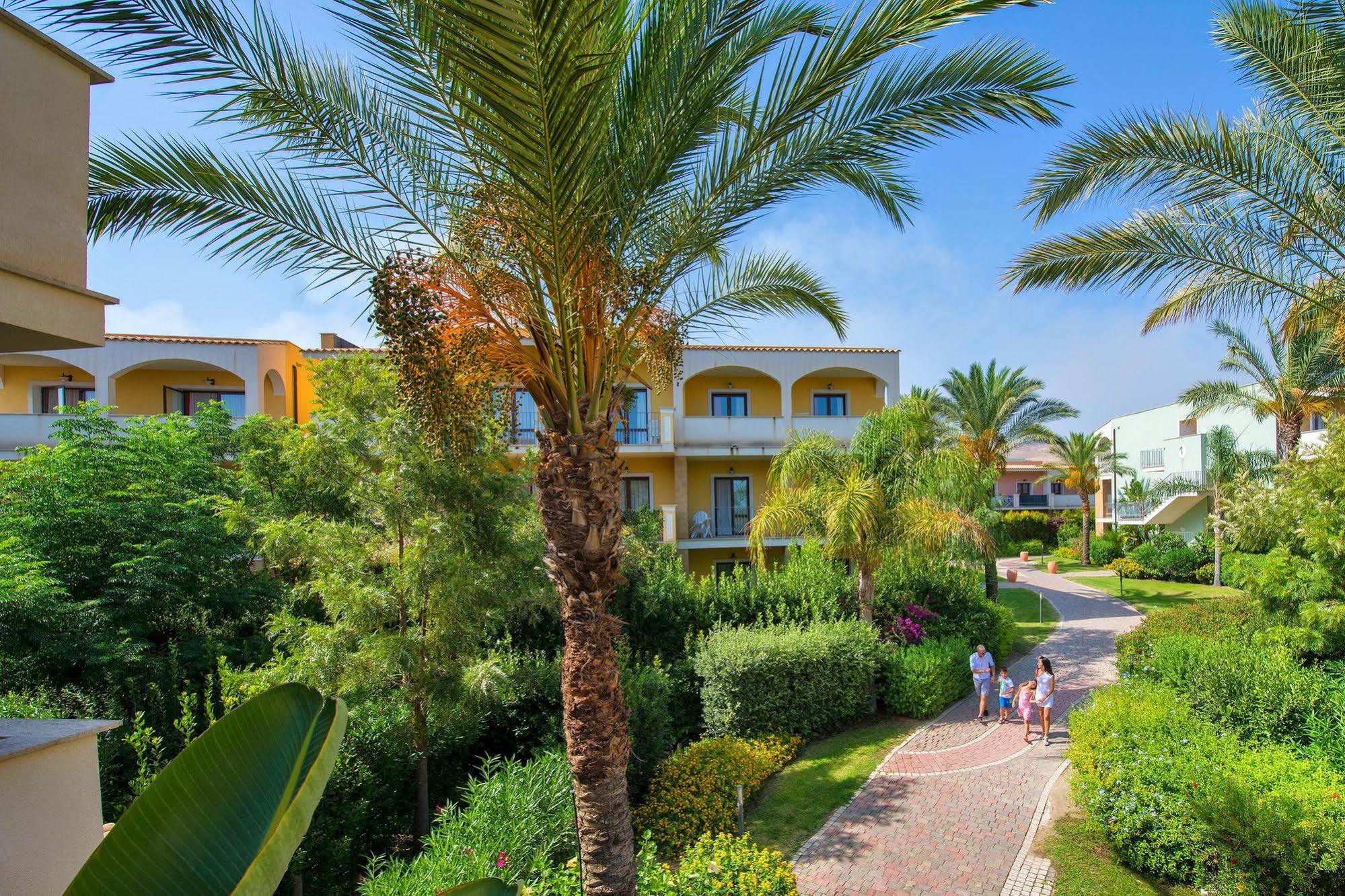 Serenusa Resort リカータ エクステリア 写真